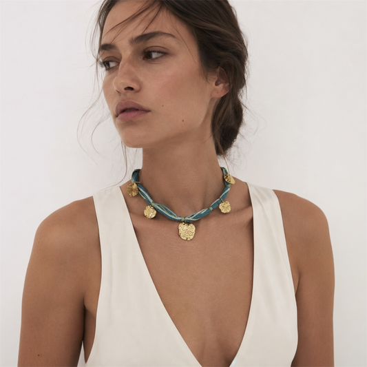 Collar Isola