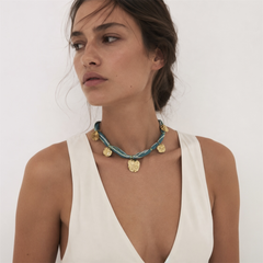 Collar Isola