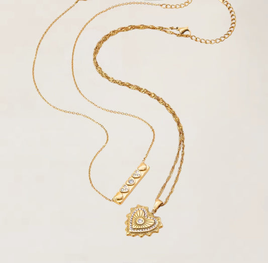 COLLAR LUZ Y CORAZÓN