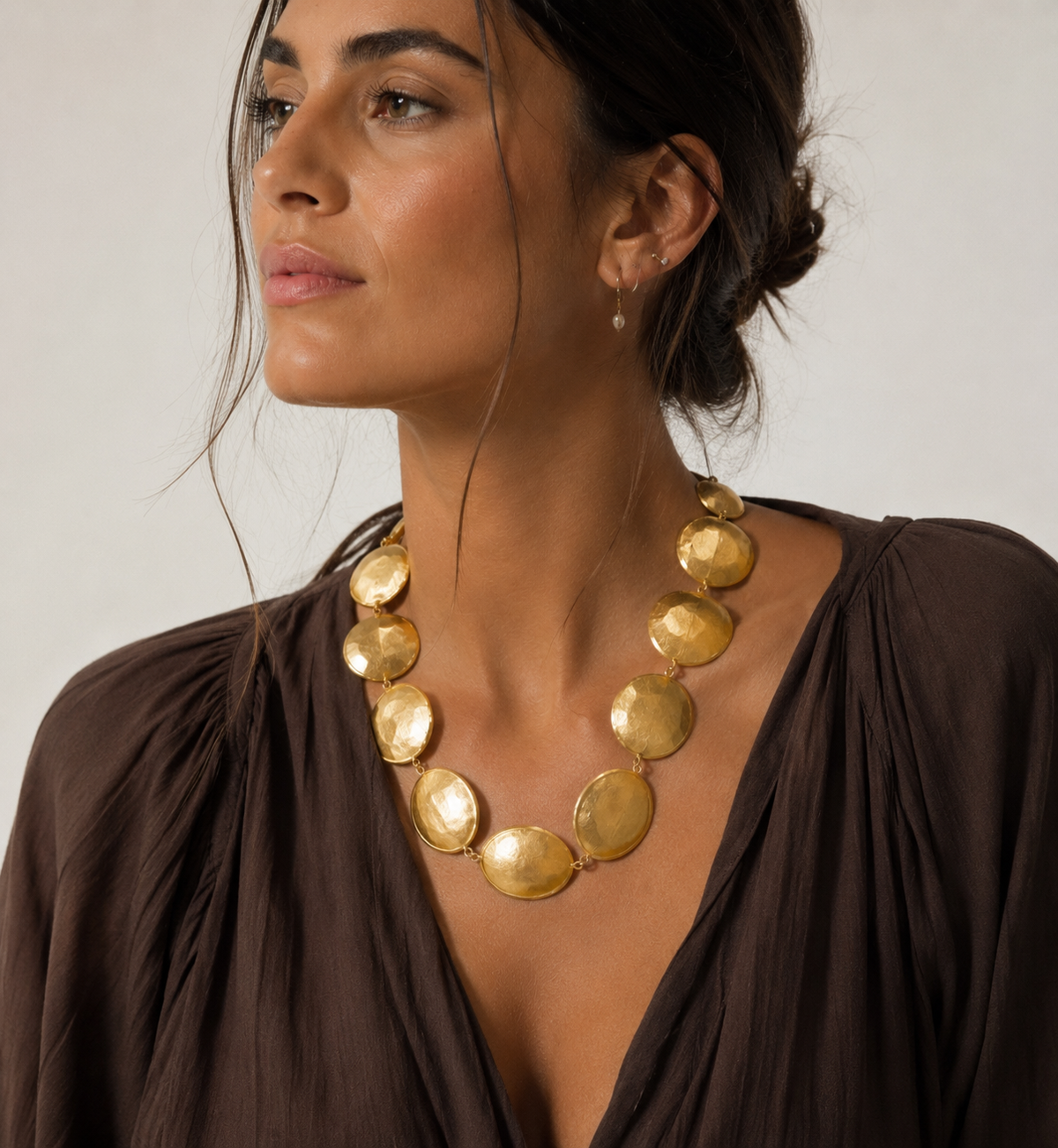 Collar Akki