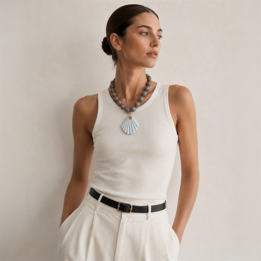 Collar Concha Gris
