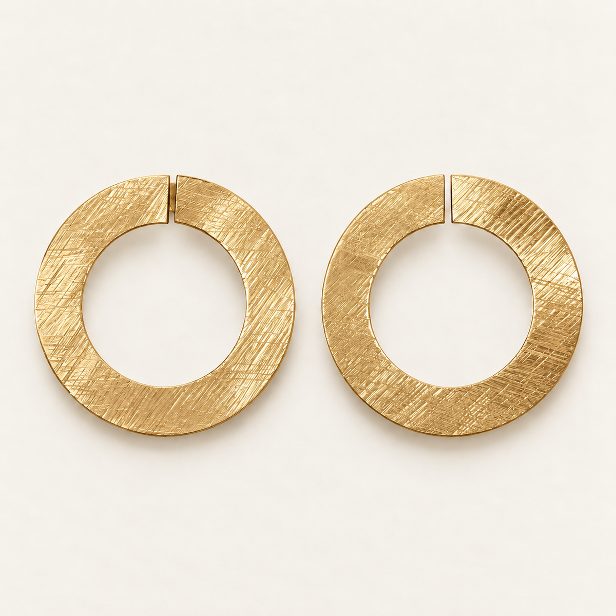 Pendientes Órbita Oro