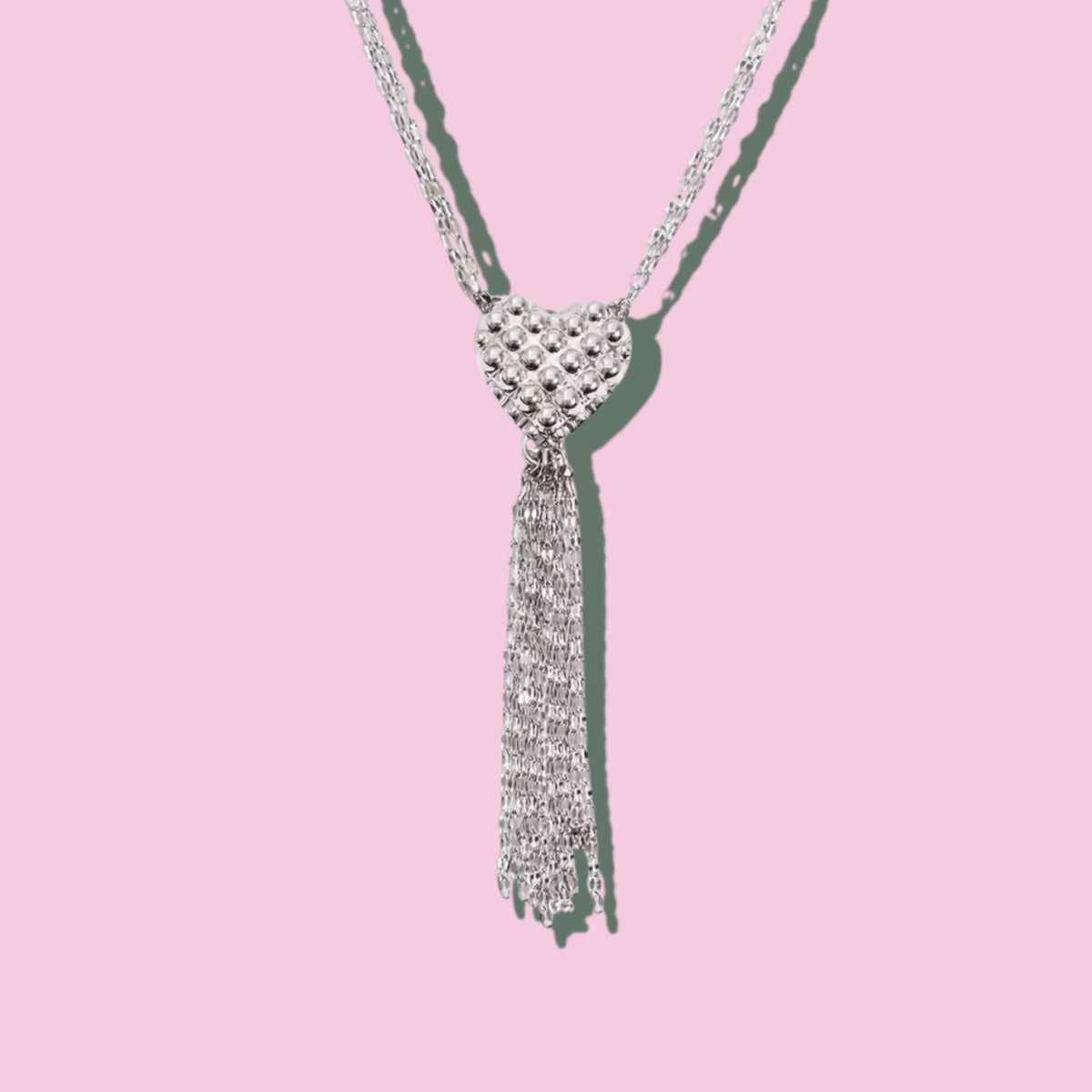 COLLAR HEART TASSEL