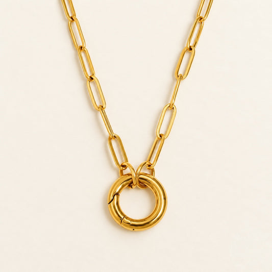 Cadena Esencia