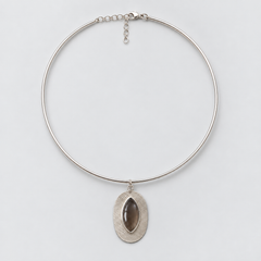 Choker Óvalo-Ahumado