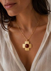 Collar Cruz Petra – Baño de Oro